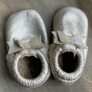 Freshly picked gold leather moccasins size 4 baby